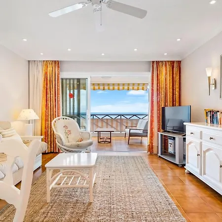 Apartmán Neptuno Ocean Front Oasis *